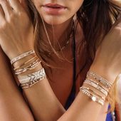Créer son mix #bracelets 🌴🤘☀️ #summervibes @bellemaispasque dispo à la boutique #draguignan #bijoux 👌